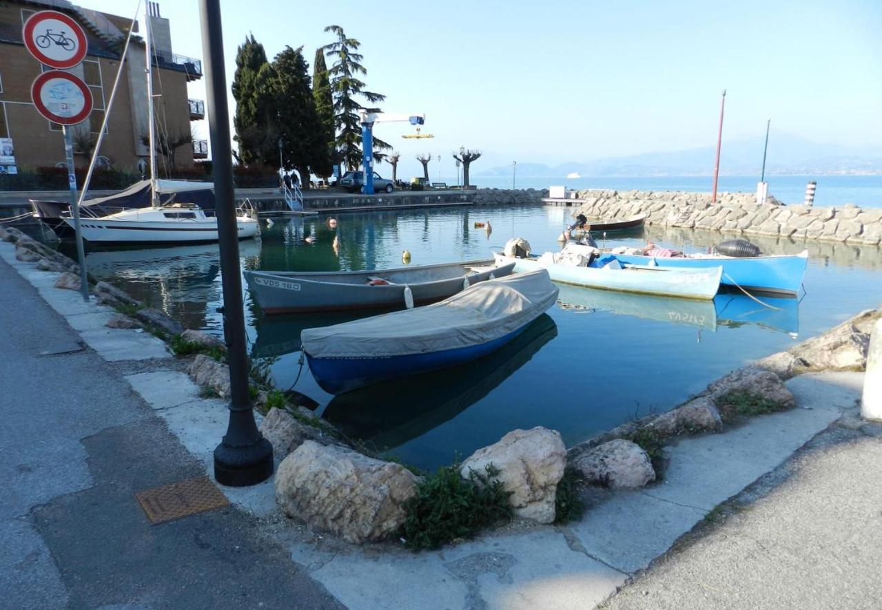 Al Girasole Apartment Peschiera del Garda Exterior photo